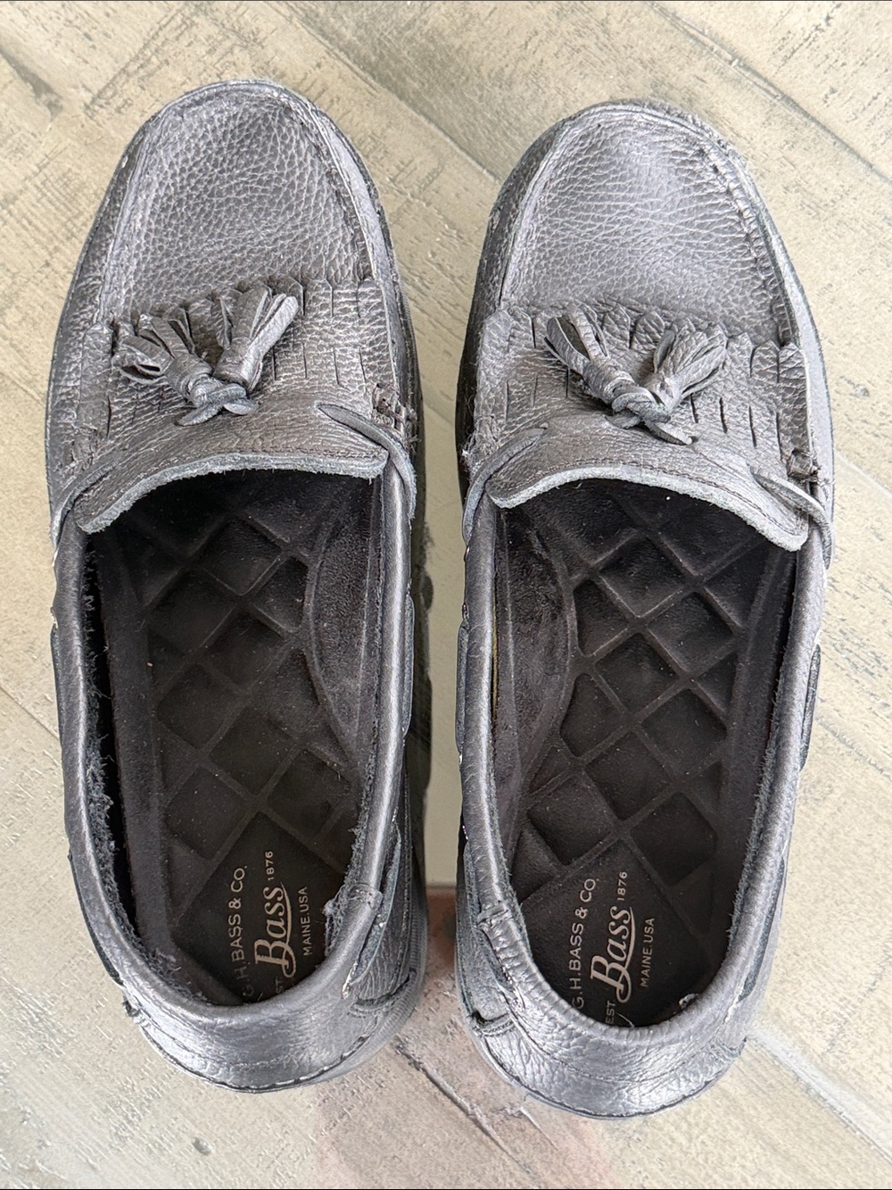 G.H. Bass & Co. Bass Clark Black Leather Tassel Moccasin Loafers. Men’s Size 7.5 - Picture 3 of 8